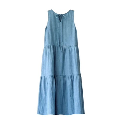 袖なしのワンピースSleeveless dress