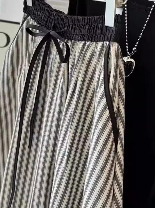 カジュアルなミディドレスCasual mid-length dress