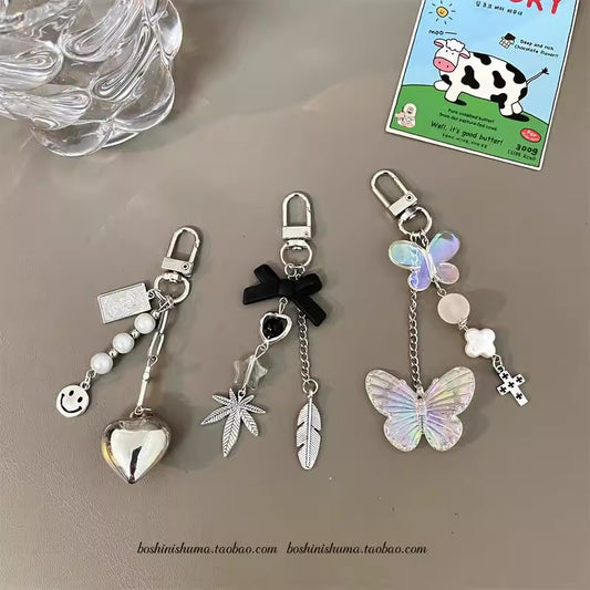 リボンとリーフチャーム（黒）Ribbon and leaf charm (black)