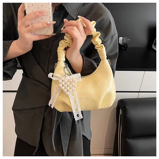 新作ワンショルダーバッグ雲のバッグですThe new versatile single-shoulder bag, Cloud Bag