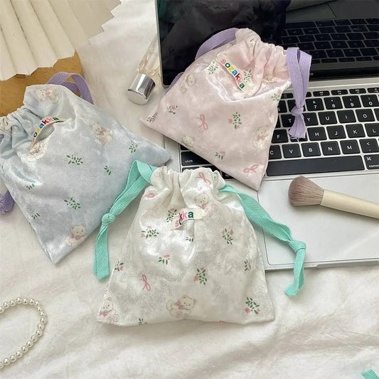 締め口収納ミニ巾着袋布袋ですDrawstring storage bag, mini drawstring bag, cloth bag