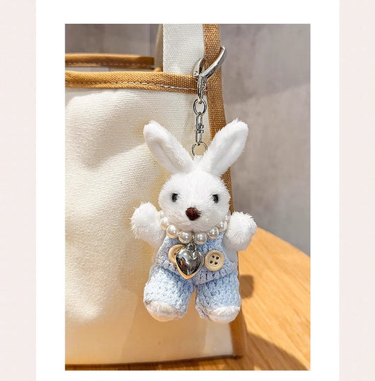 うさぎのぬいぐるみバッグのストラップですRabbit plush toy bag pendant