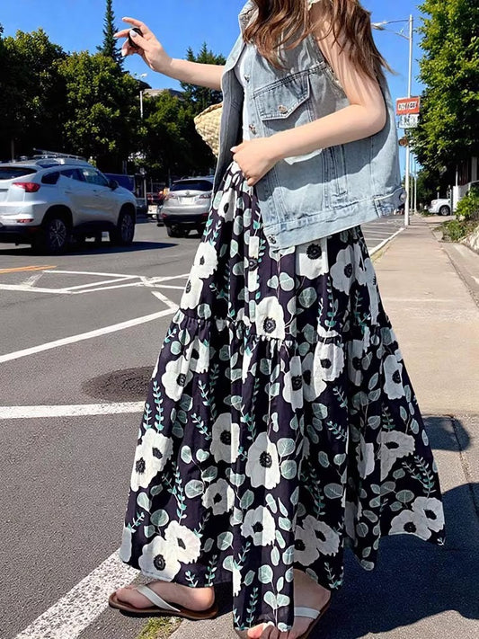 ジャパニーズプリントのハーフスカートですIt's a half skirt with a Japanese print.